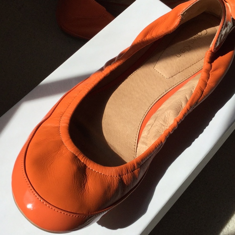 Calvin Klein Tangerine ballet flat small size 11